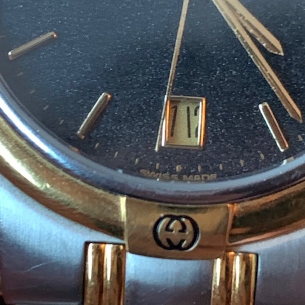 Authentic Vintage Gucci Two-Tone Swiss Watch | Box & Papers - Picture 9 of 9
